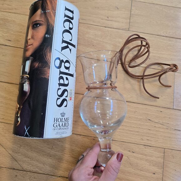 vintage 70's | HolmeGaard clear wine glass necklace - Picture 7 of 12